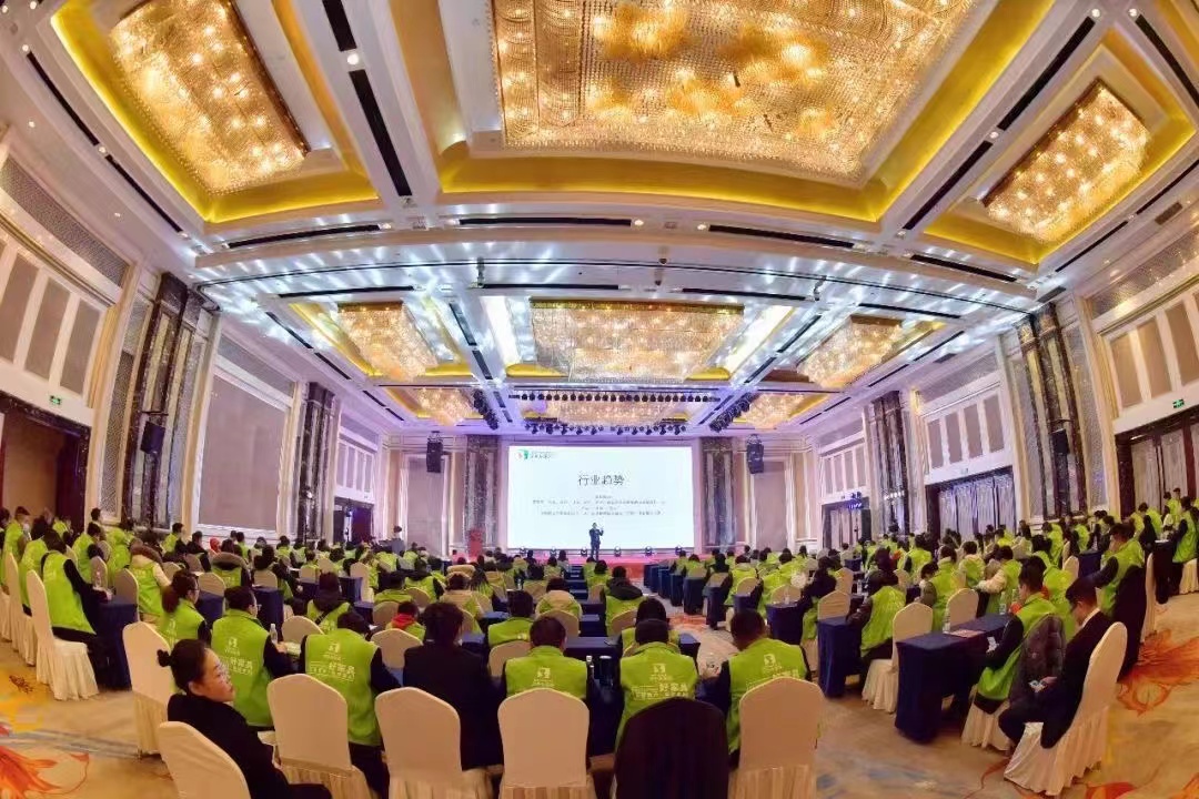 突出特色，打造生态，变色龙家居开启2022战略发展新篇章！