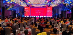 “桌拥天下·椅众不同”德邦博派家居2018商务峰会隆重举行