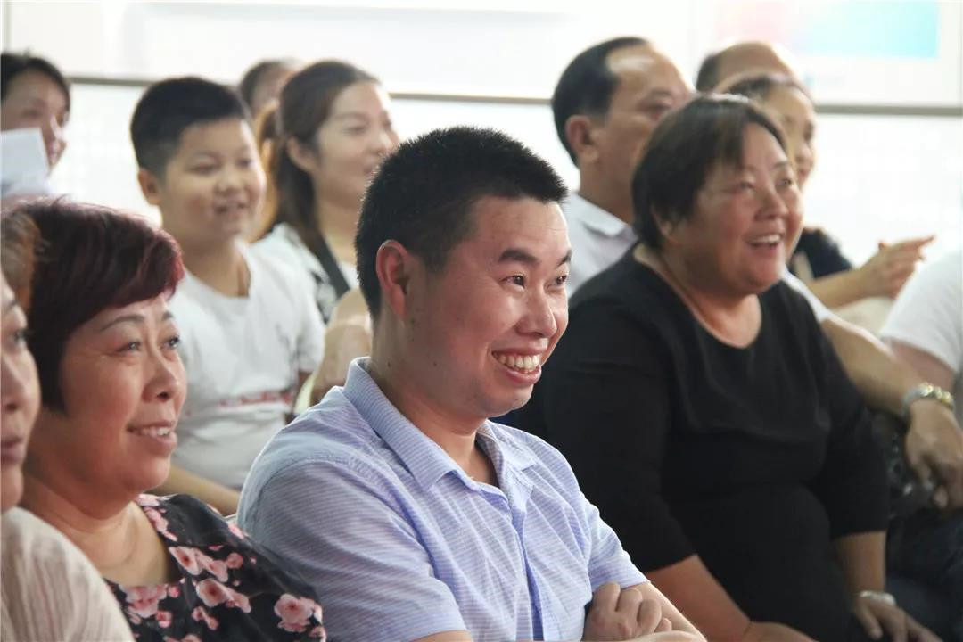 https://image.ipaiban.com/upload-ueditor-image-20180812-1534057766868095637.jpg