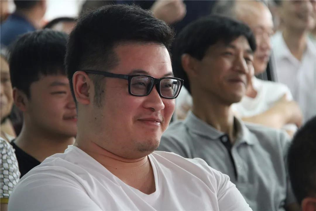 https://image.ipaiban.com/upload-ueditor-image-20180812-1534057767233055432.jpg