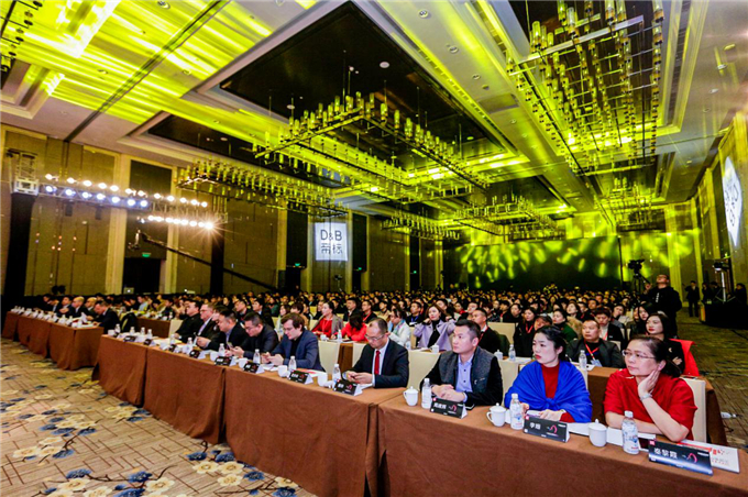 https://image.ipaiban.com/upload-ueditor-image-20181212-1544605187956005815.png