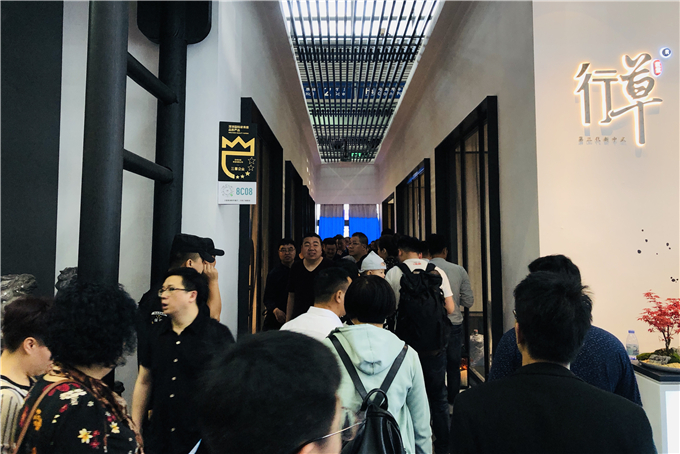 汉堂行草惊艳深圳国际家具展，新中式家具拼的不只是实力和颜