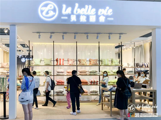 深圳时尚家居设计周开幕，贝拉丽舍迷你软装店模式受追捧，投