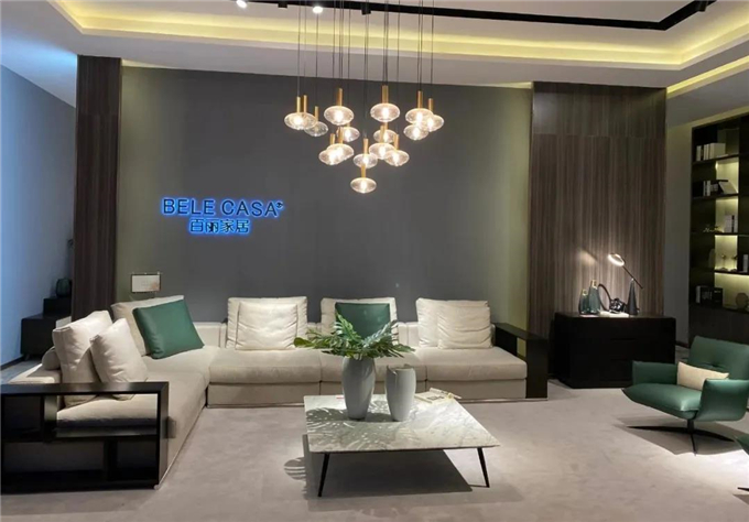 百丽家居：稳步求进，优化布局，打造高端两厅优质品牌标杆！