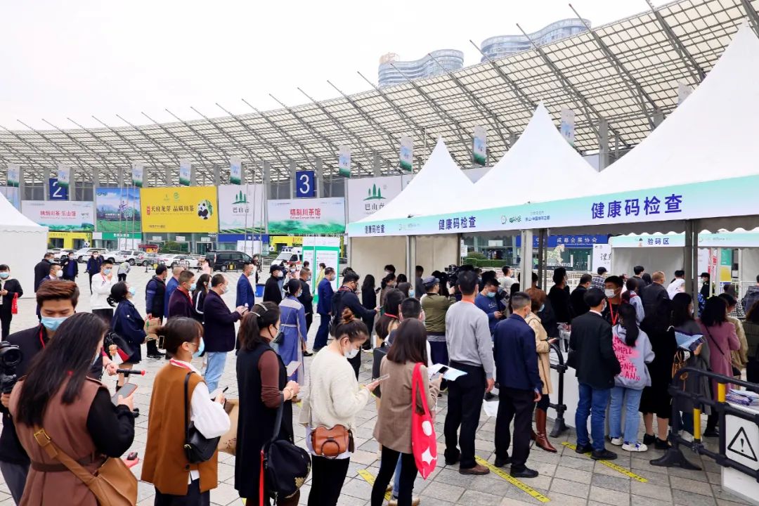 人气火爆，成都会展业全面复苏，四川国际茶博会盛大开幕！